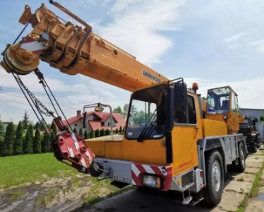 Szyba S01M15 LIEBHERR 1025LTM