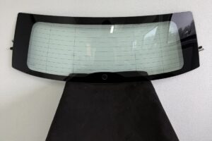 MINI Countryman F60 (od 2017) – szyba tylna